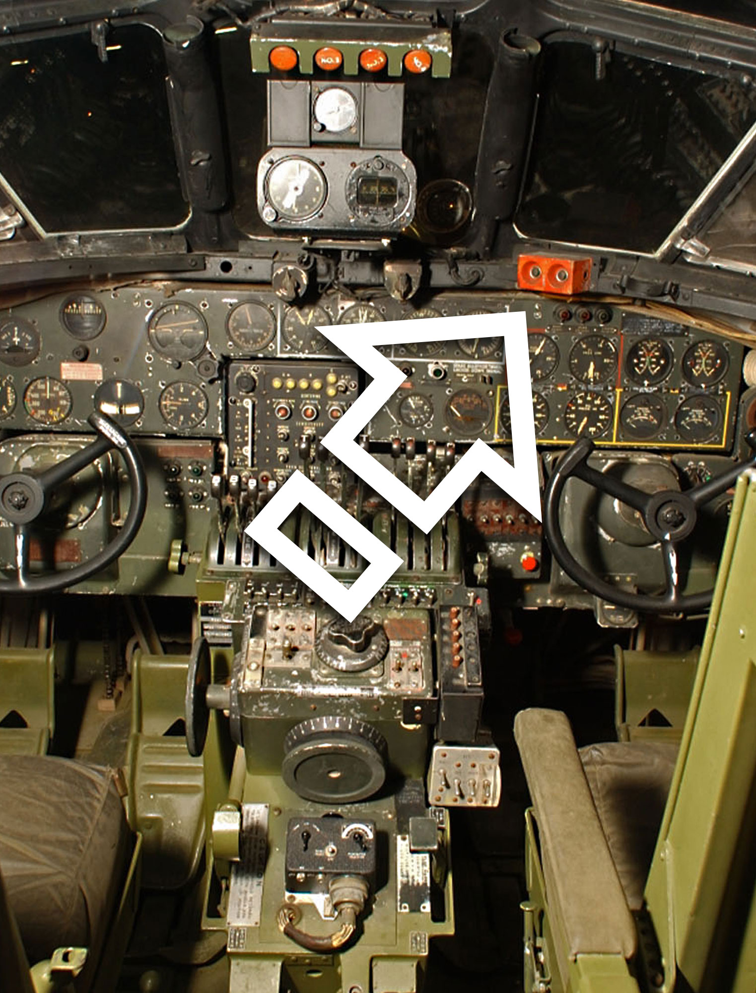 B-24 LIBERATOR FRIEND OR FOE (IFF) RADIO DESTRUCT SWITCH